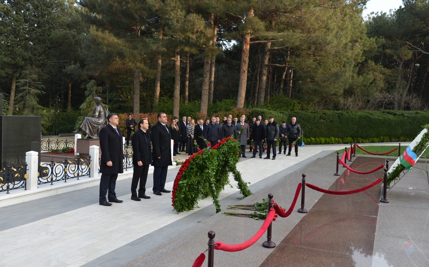 58a939a0-b3aa-3ea6-830e-8d70ecdc09a5_850