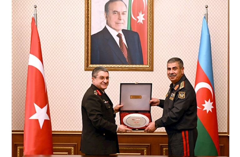 türk