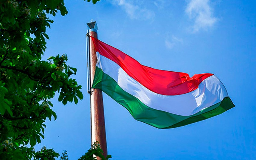 Macarıstan Az