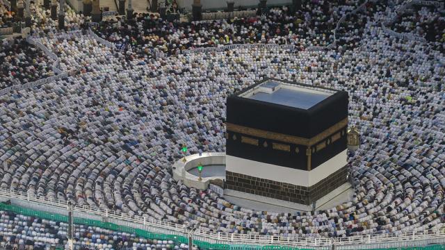 haci-adaylari-aa-2071243_2