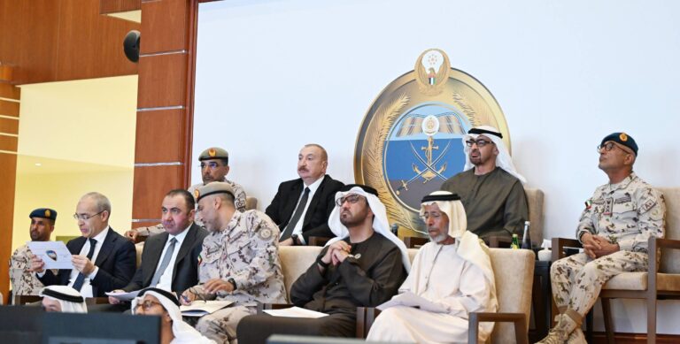 174a5e263144dbb2bb205efa80012ac9_2119201