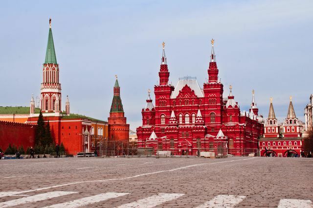 Qizil-Meydan-Moskva-Rusiya-Fikir.az_