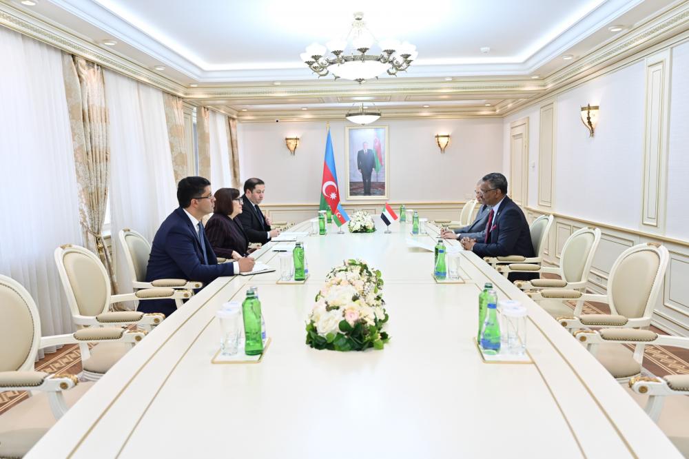 1esasWhatsApp Image 2026-04-27 at 16.46.55 (1)_1777294577