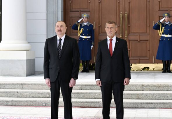 2b296df0150fa4fe0d1fa219bea08e58_7293806