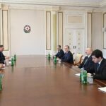 7ce6001bf8aceaaa296365cf782555bd_4267985