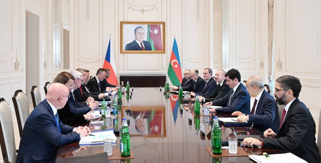 9601c4b0710f075dd7fc6a0d07e4129e_1460244