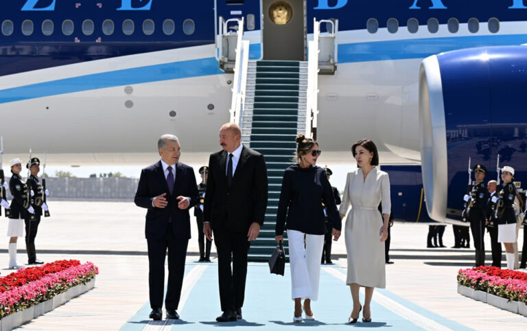 Prezident və Xanımı Özbəkistanda