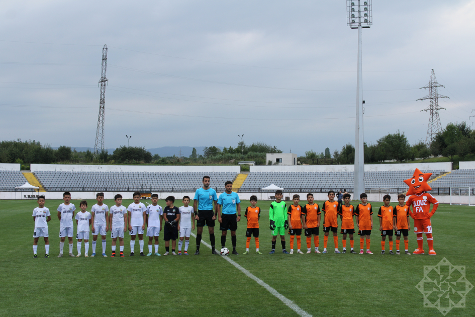 Qubada football turnirinin açılışı
